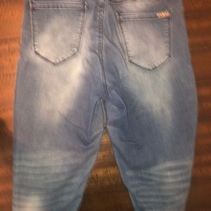 BeBe jeans